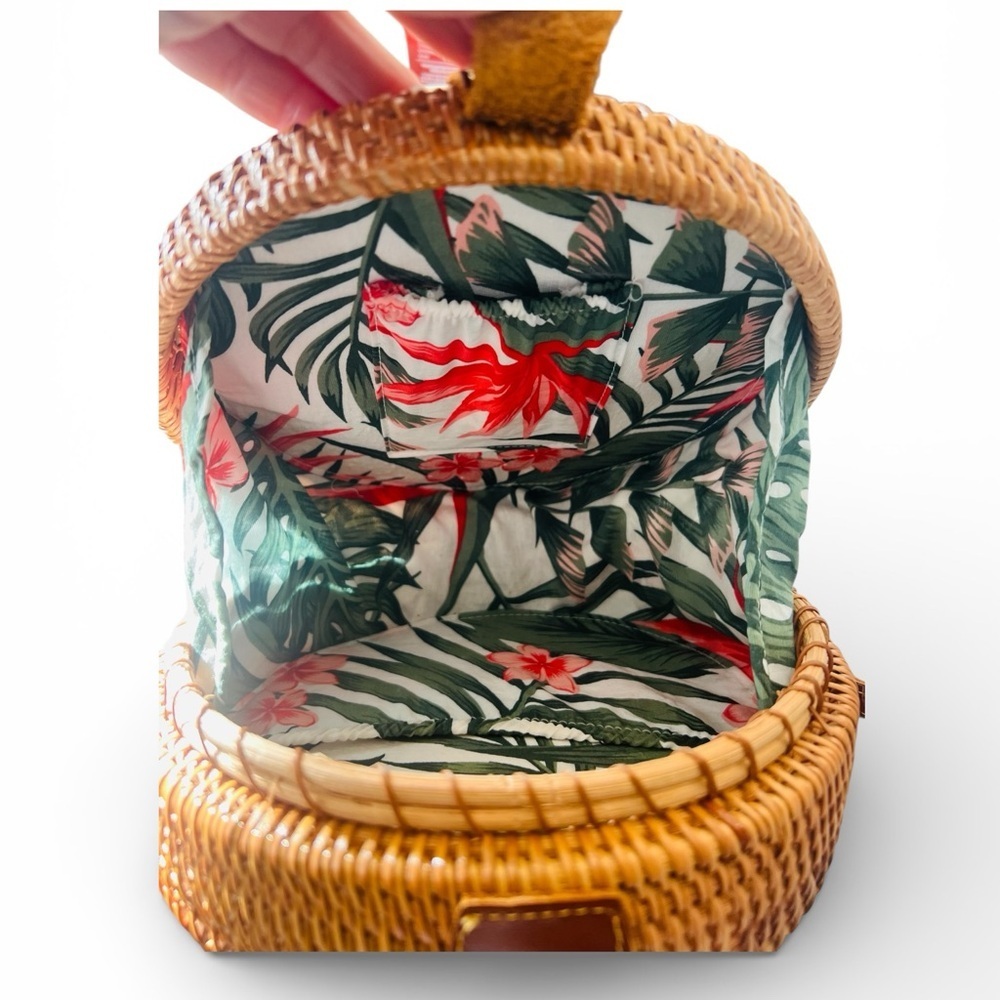 Round Rattan Bali Bag Wicker Crossbody Purse Leather Strap Tropical Lined Boho - Picture 3 of 5